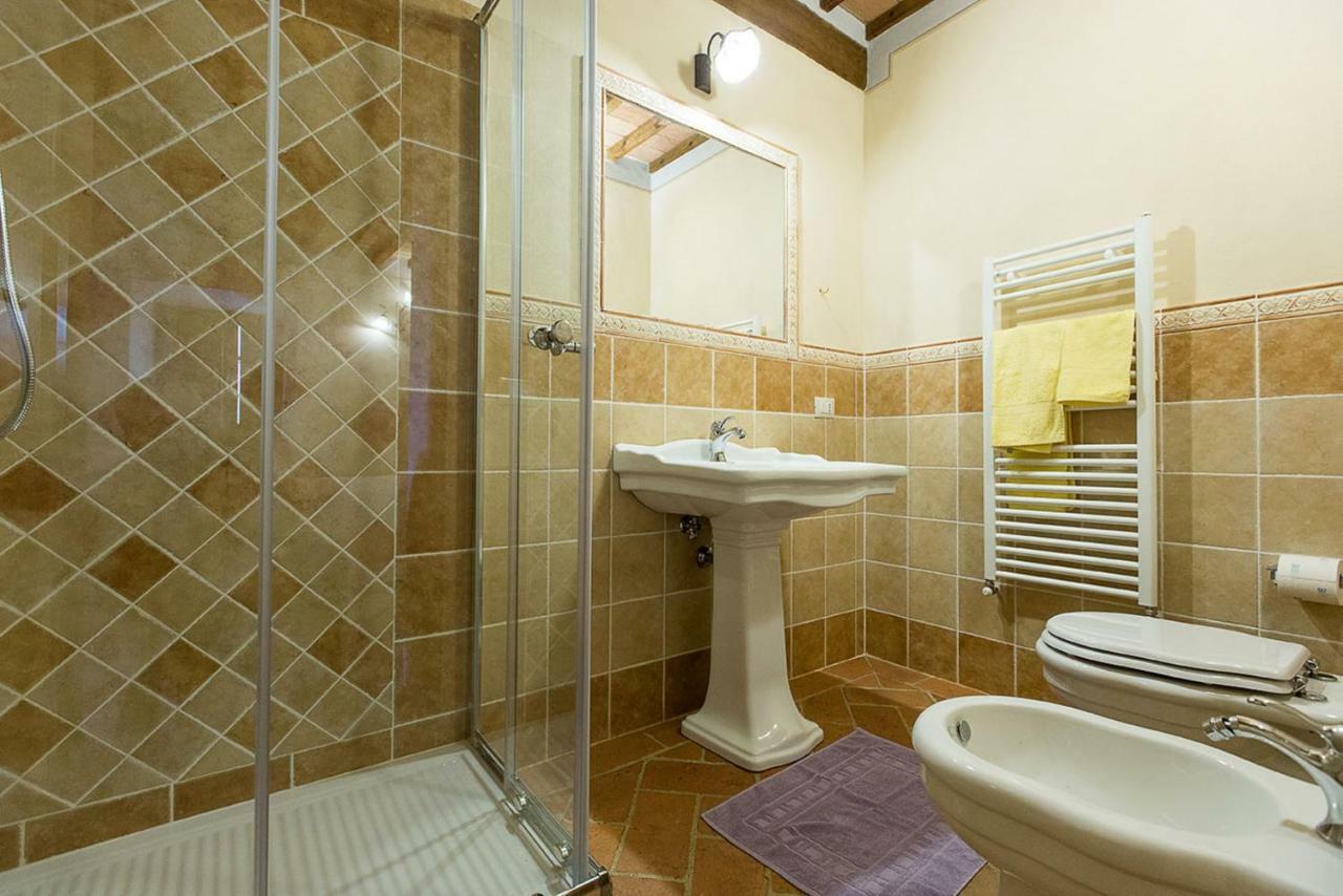 Borgo Pie' Di Gamboi Villa Chianni Exterior photo